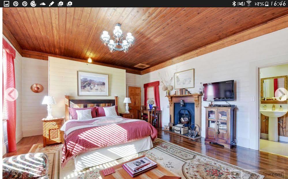Redcliffe House Colonial Bed & Breakfast Суонси Экстерьер фото